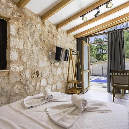 Stone House W Pool And Garden In Kas Kasaba (Antalya)