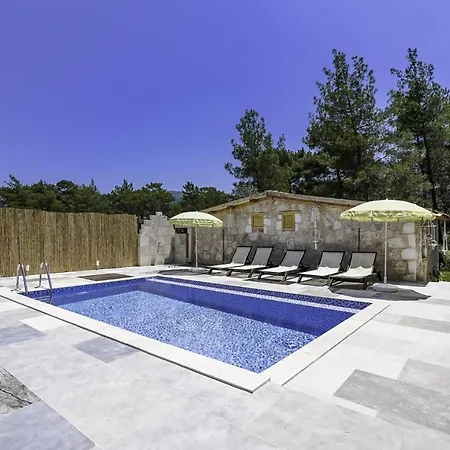 Stone House W Pool And Garden In Kas Holiday home *